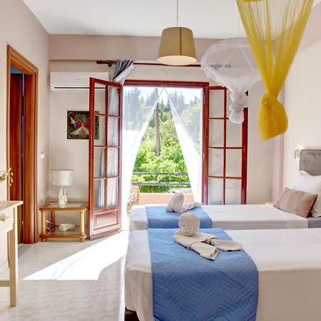 Skaros House *