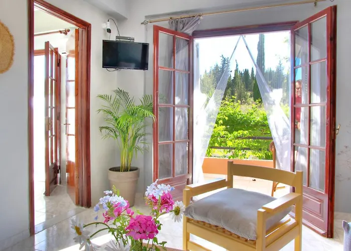 Skaros House 度假居