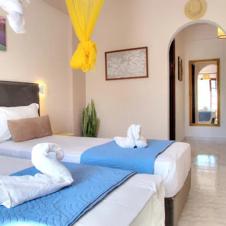 Skaros House Casa vacanze Agios Georgios Pagon